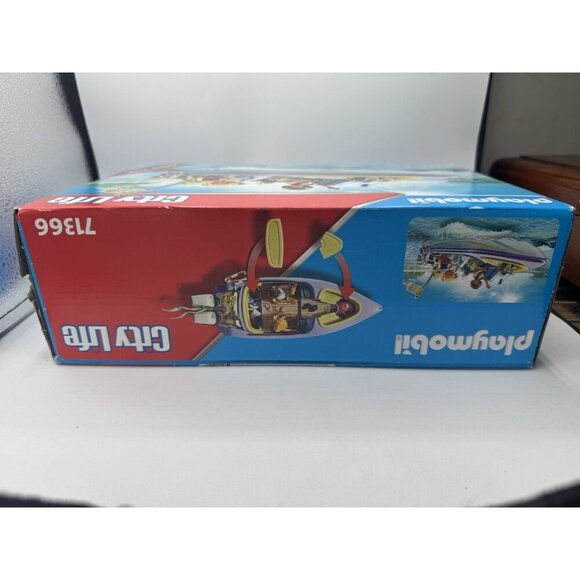 Playmobil 71366 City Life: Honeymoon Speedboat Trip. Brand New/Sealed. See Desc. - Picture 5 of 6